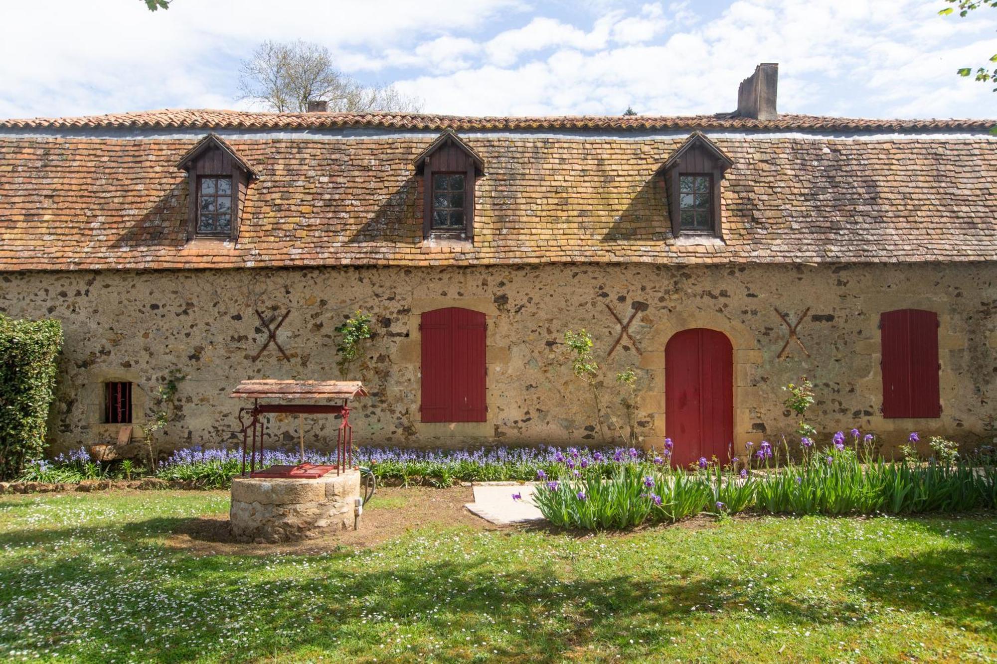 Le Clos Du Gue Pressac Exterior photo